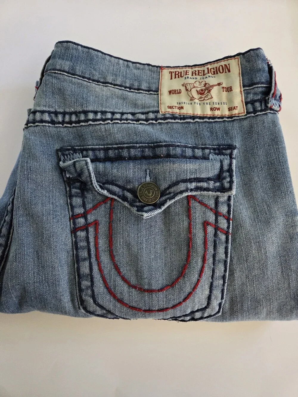 True Religion Mens Ricky Super T Flap Relaxed Straight Red Chain stitch Size 42